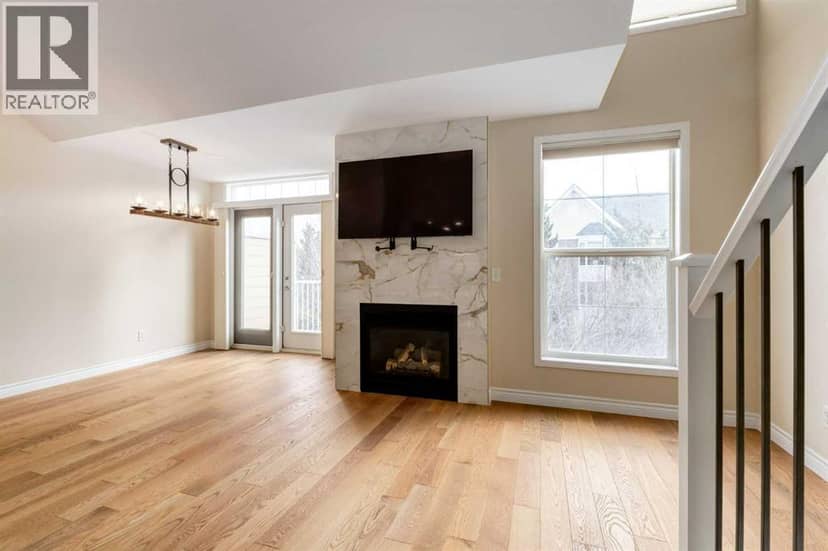 301, 3651 Marda Link SW — photo 11 of 33