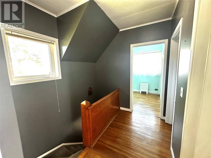 47 Beaumont Avenue — photo 33 of 33