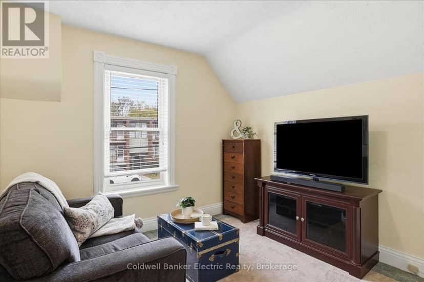 461 Murray Street — photo 20 of 33