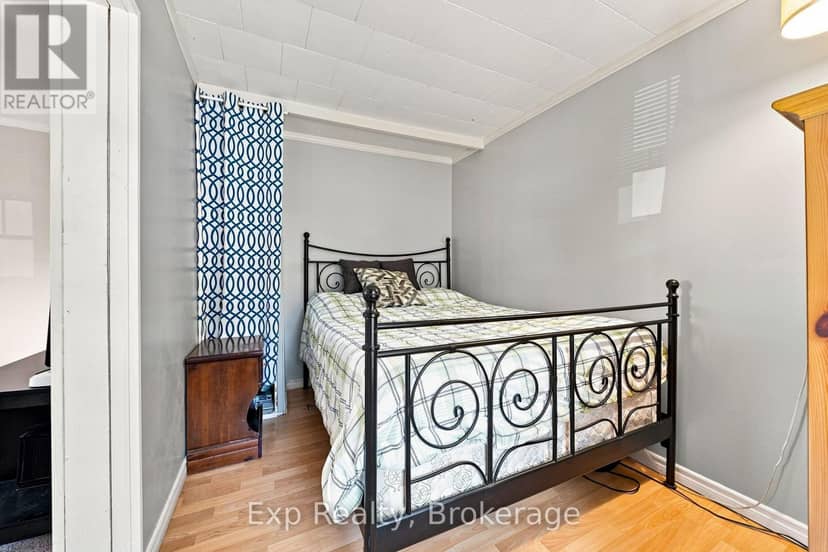 25 Bursthall Street — photo 9 of 29