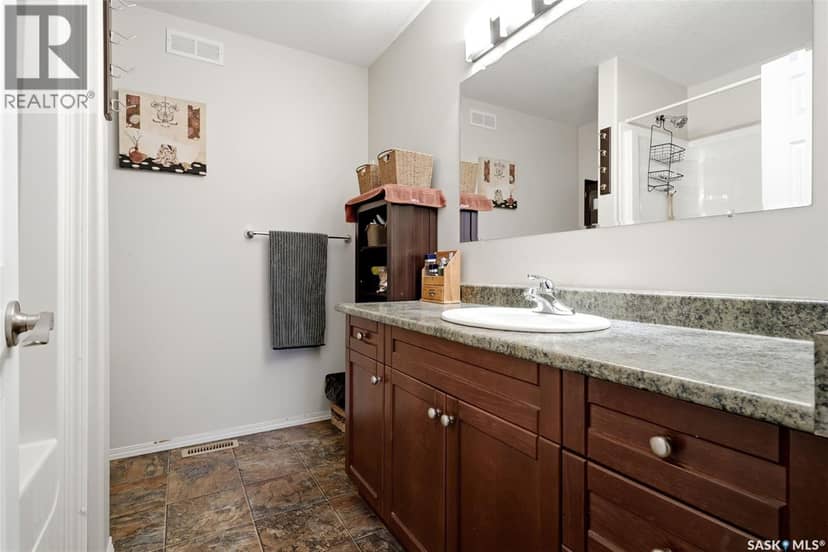 6 Maria Way — photo 24 of 40