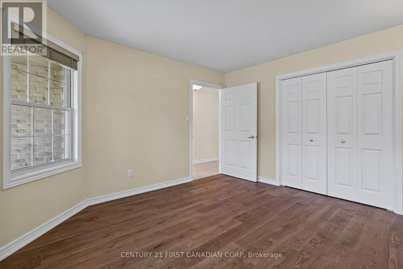 14 - 410 Burwell Road, St. Thomas, photo 6