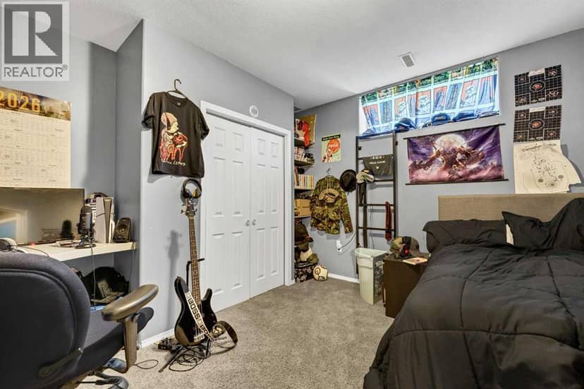 78 Sunset Crescent SW — photo 35 of 40