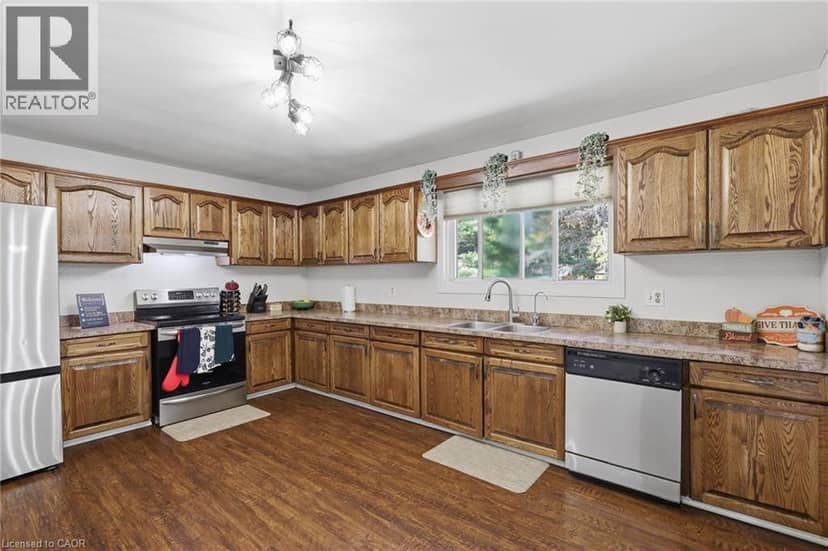 120 CAVERLY Road — photo 11 of 38