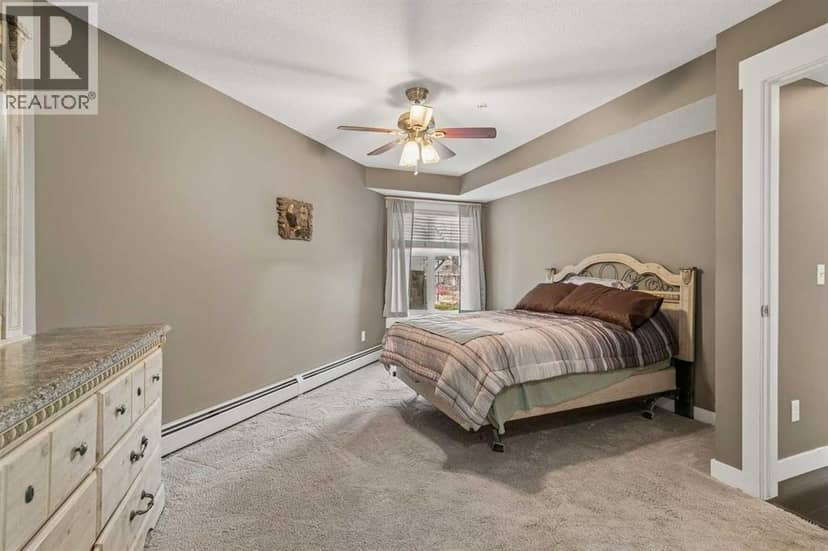 2201, 11 Mahogany Row SE — photo 9 of 40