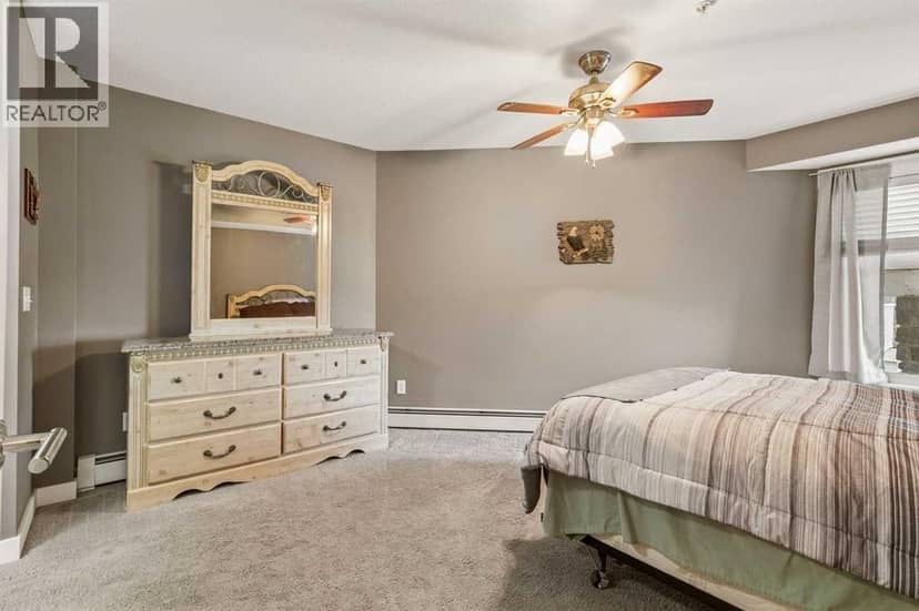 2201, 11 Mahogany Row SE — photo 10 of 40