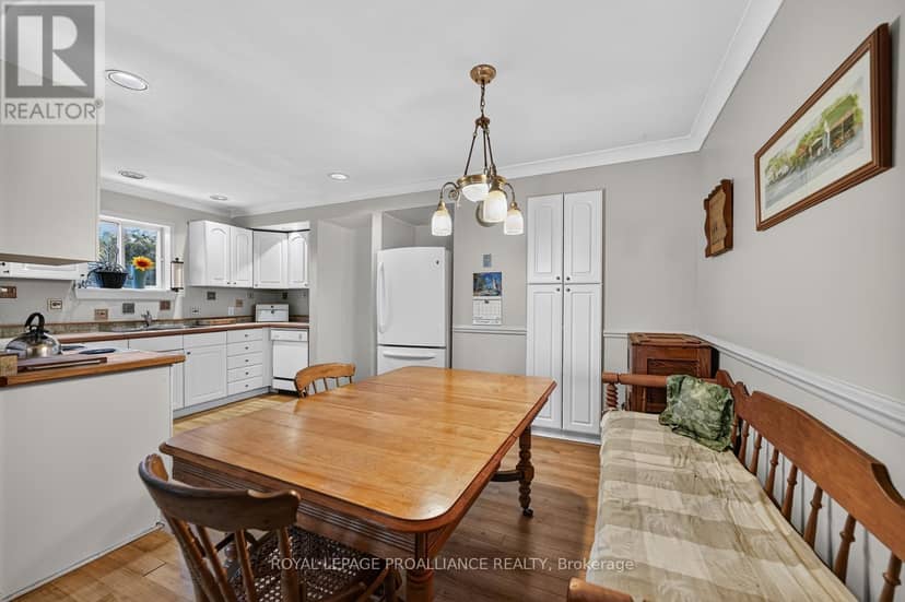 18 Thomas Street — photo 10 of 40