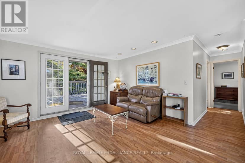 18 Thomas Street — photo 19 of 40