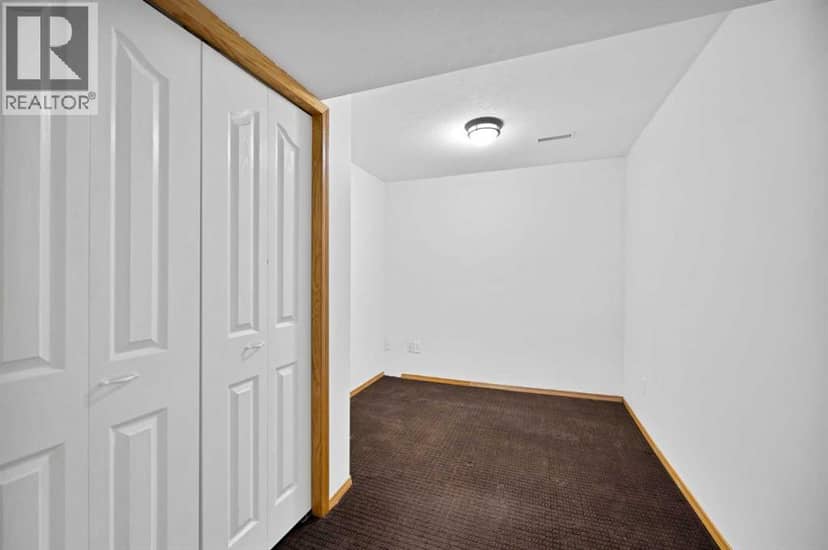 56 Templeridge Crescent NE — photo 37 of 40