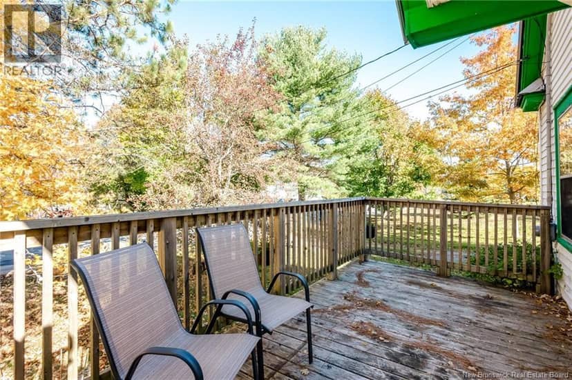88 Dutch Point Road, Hampton, photo 7