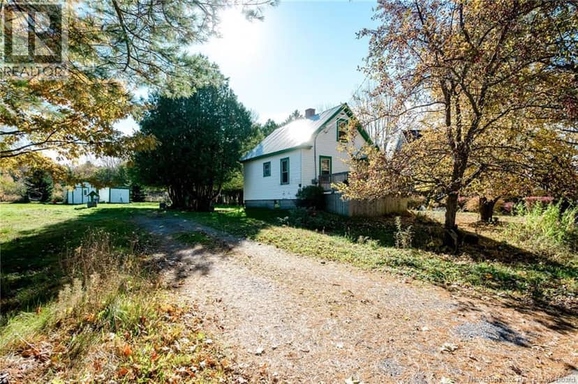 88 Dutch Point Road, Hampton, photo 2