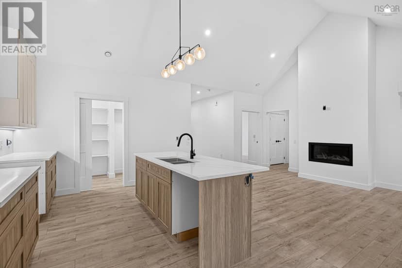 524 & 526 Perrin Drive — photo 13 of 40