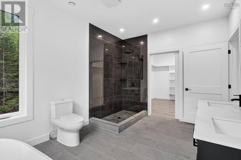 524 & 526 Perrin Drive — photo 26 of 40