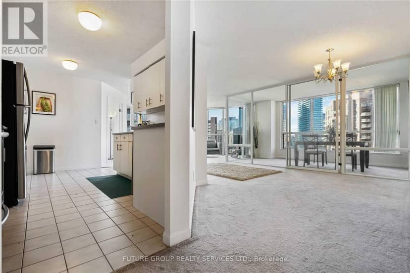 2213 - 24 Wellesley Street W, Toronto, photo 5