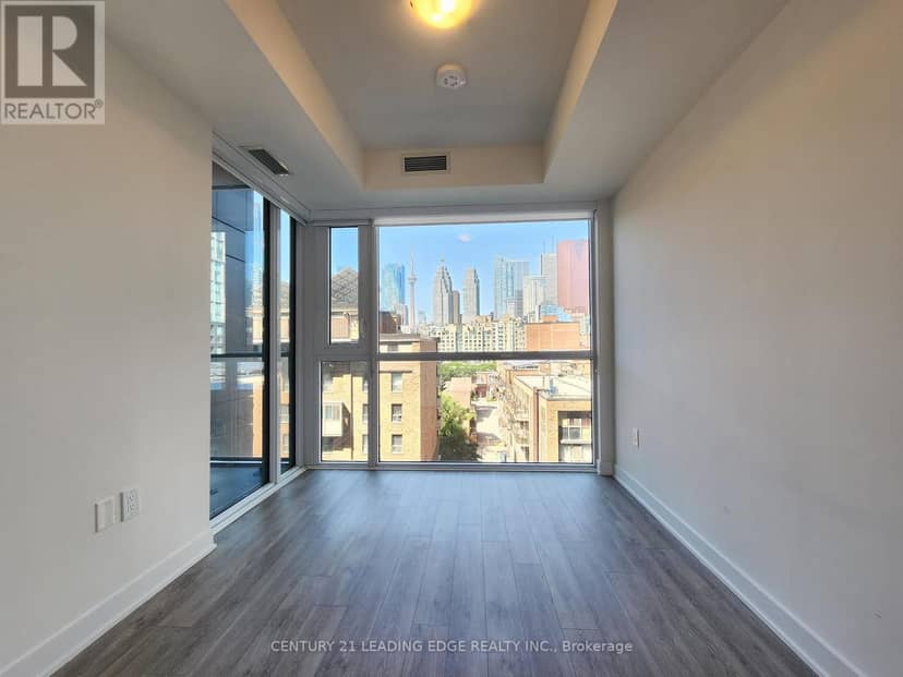 565 - 135 Lower Sherbourne Street — photo 18 of 24