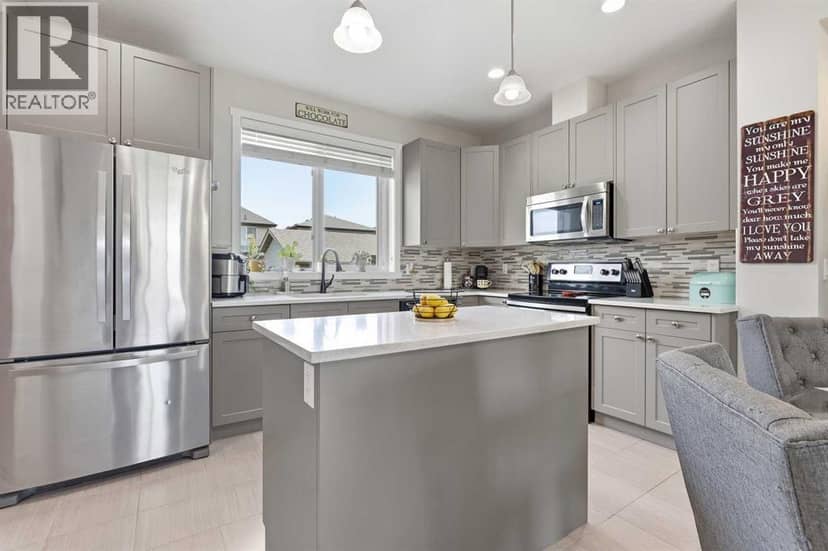 611 Walden Drive SE, Calgary, photo 3