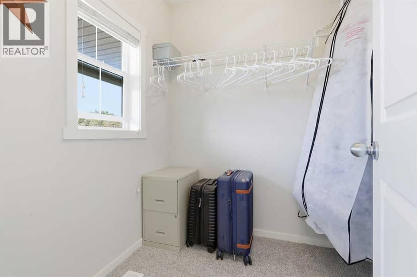 611 Walden Drive SE — photo 19 of 39