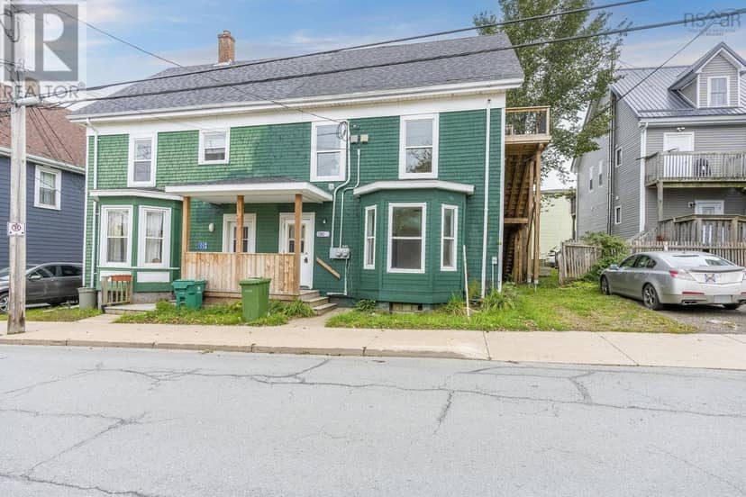B 130 Gray Street, Windsor