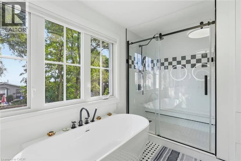 285 BEACH Boulevard — photo 28 of 40