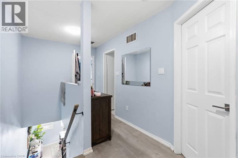 51 MOUNT DENNIS Drive — photo 20 of 36
