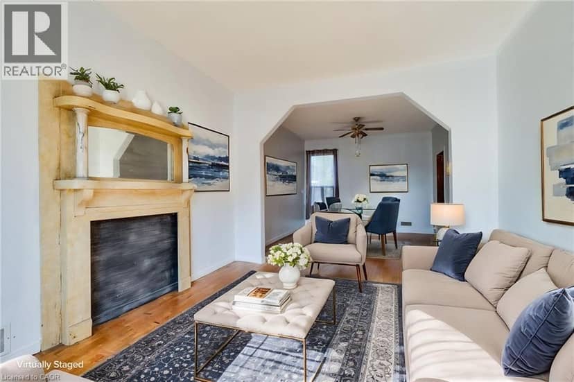 23 OAK Avenue — photo 11 of 40