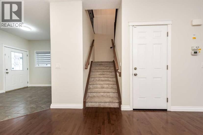 422 Taralake Way NE — photo 23 of 40