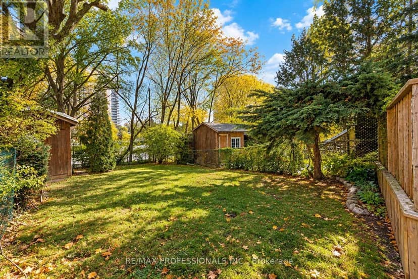 11 Bryant Avenue — photo 25 of 27