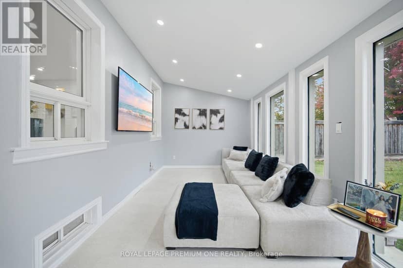 108 Gwillimbury Drive — photo 13 of 40