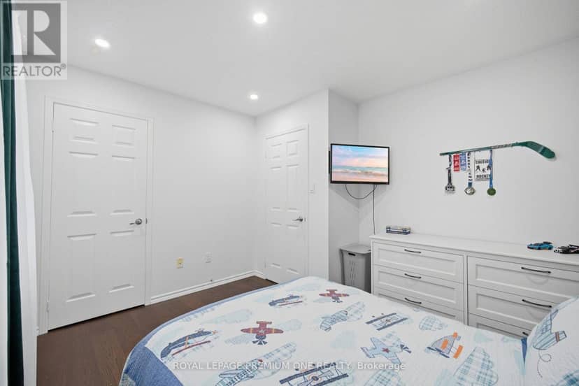 108 Gwillimbury Drive — photo 23 of 40
