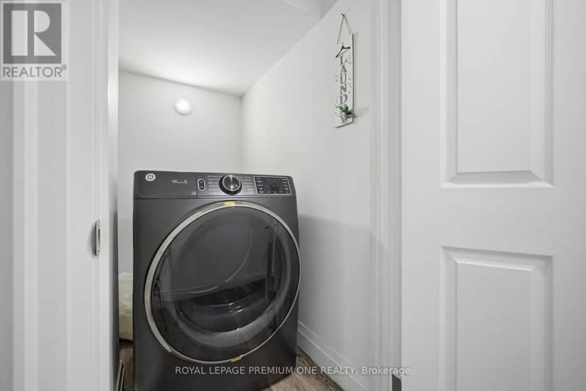 108 Gwillimbury Drive — photo 38 of 40
