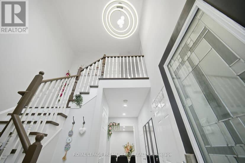 108 Gwillimbury Drive, Bradford West Gwillimbury, photo 6