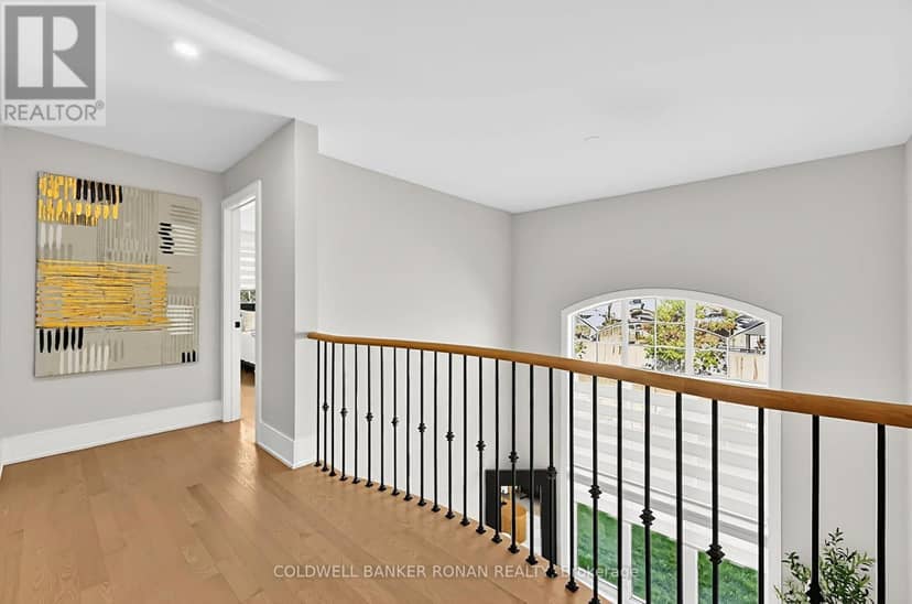 16 Hawke Crescent — photo 21 of 40
