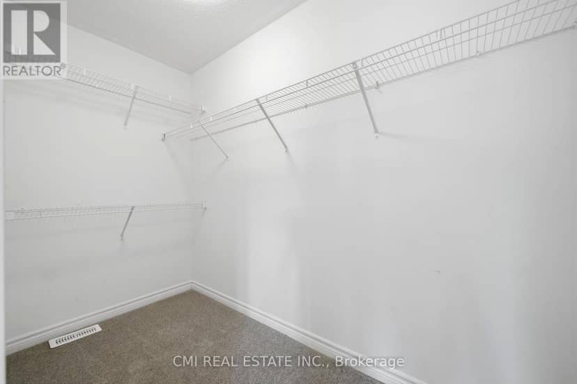 656 Newlove Street — photo 28 of 40