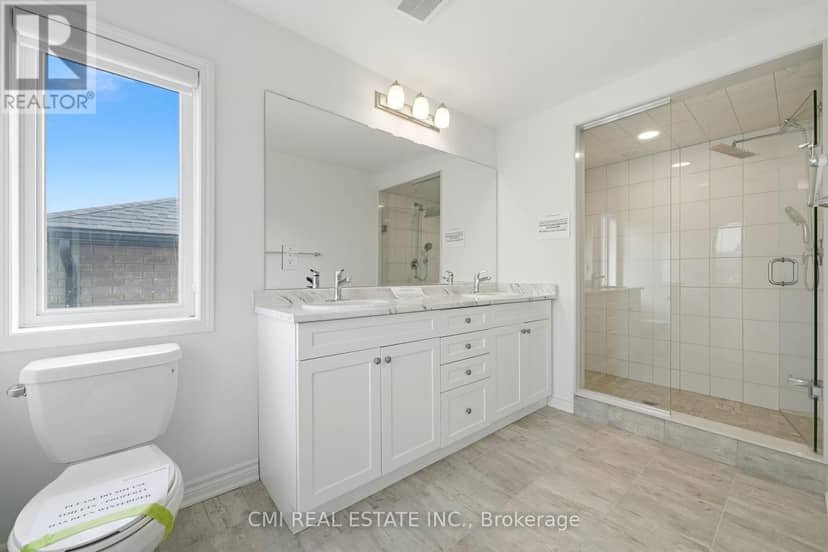 656 Newlove Street — photo 29 of 40