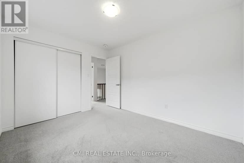 656 Newlove Street — photo 33 of 40