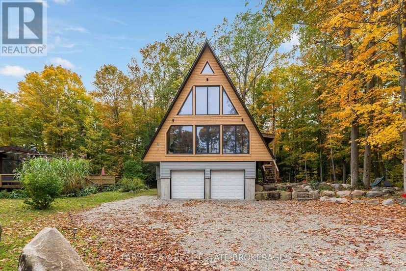 1490 Champlain Road, Tiny, photo 2
