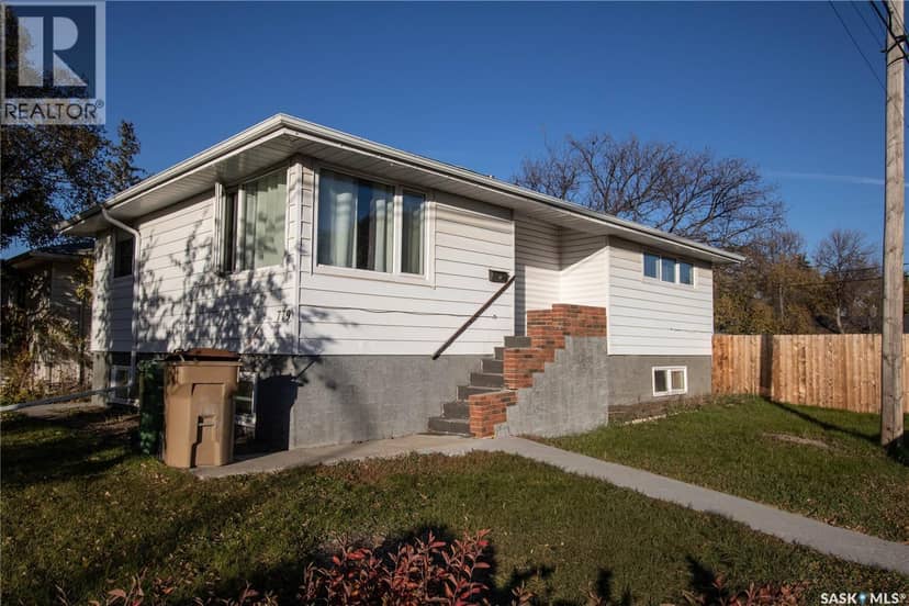 779 McTavish STREET, Regina, photo 2