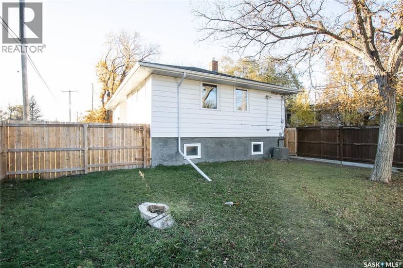 779 McTavish STREET — photo 22 of 23