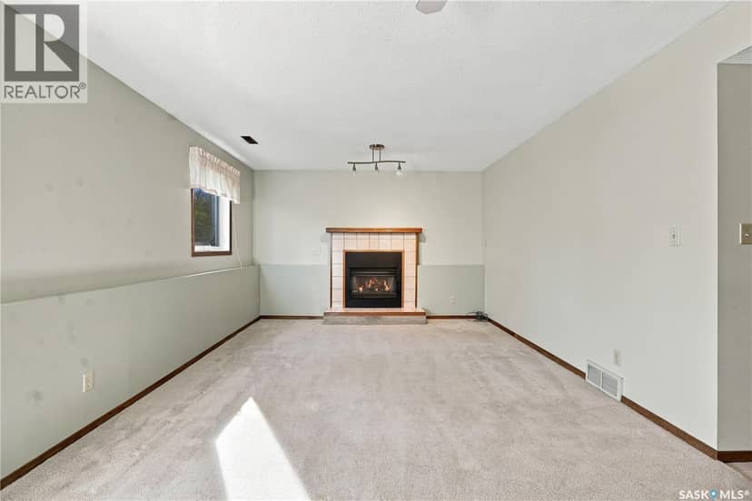 518 Bronson CRESCENT — photo 20 of 40