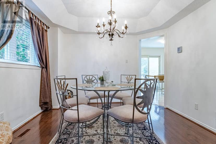 6795 Gracefield Drive — photo 12 of 40