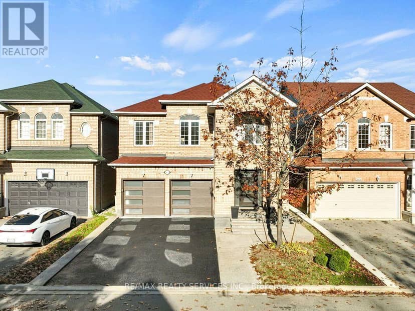 61 Sir Jacobs Crescent, Brampton, photo 2