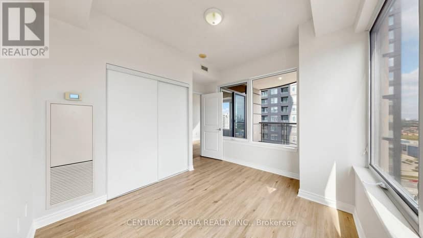 1802 - 385 Prince Of Wales Drive — photo 23 of 40