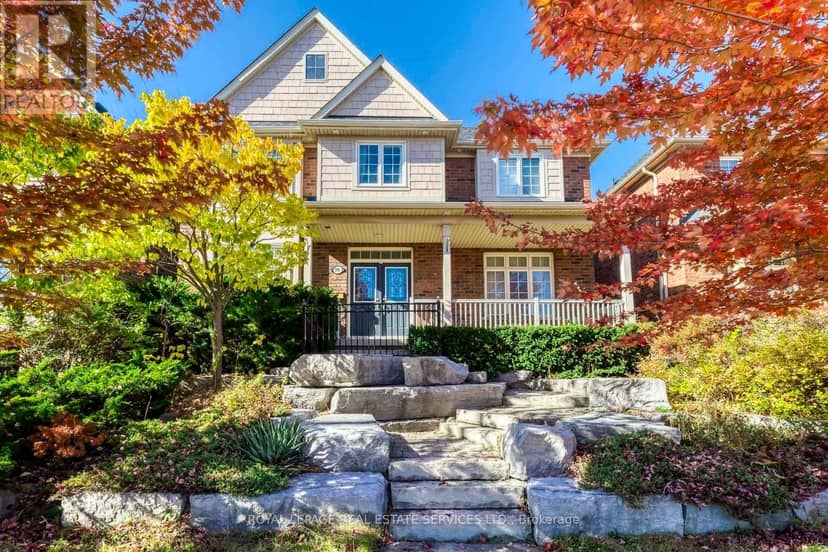 96 Thomas Street, Mississauga