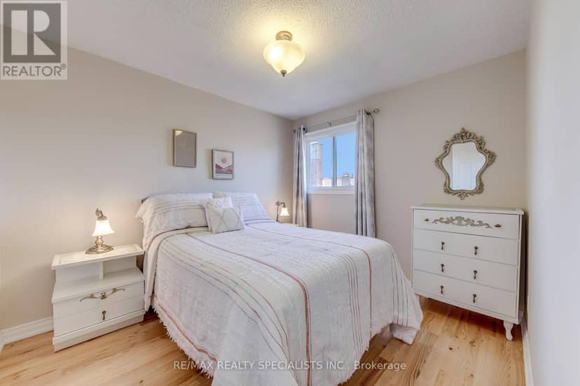 69 Winterfold Drive — photo 31 of 40