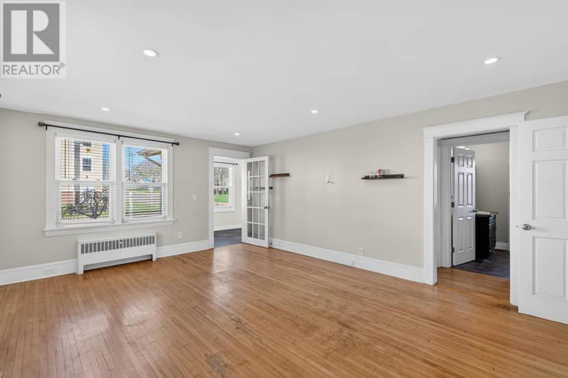 289 Granville St, Summerside, photo 4