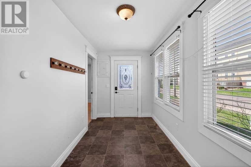 289 Granville St, Summerside, photo 7