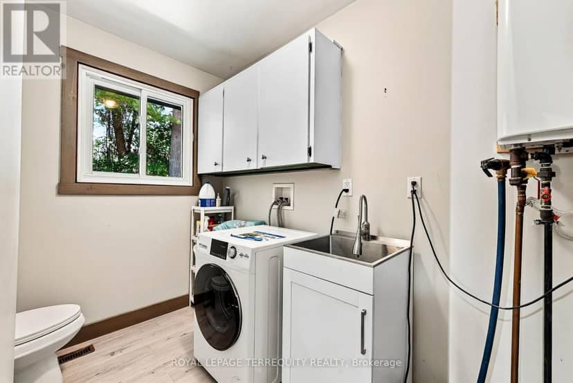 43B Brights Lane — photo 25 of 40