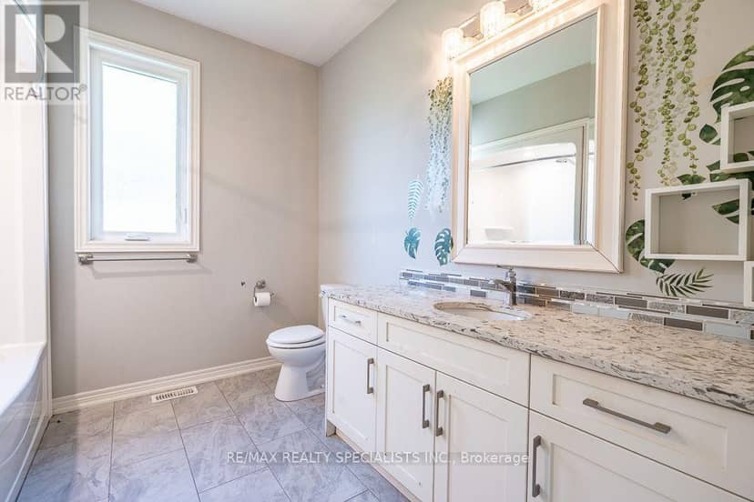 22 Elm Street — photo 25 of 35