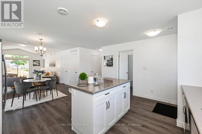 20 Bluffs View Boulevard — photo 16 of 33