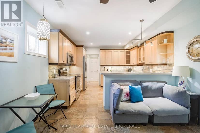 135 Forest Glen Drive — photo 34 of 40